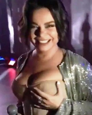 Onlayn rus porno sauna Boglangan qizlar qattiq sikiladi