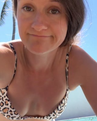 Ich will auf Jenna Ezarik abspritzen
 #103531003