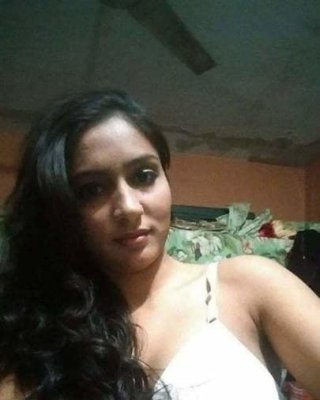 Desi Married Wife Pics