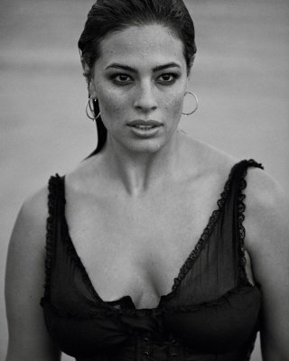 Ashley graham sexy
 #79504994