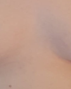 Seins
 #82613487