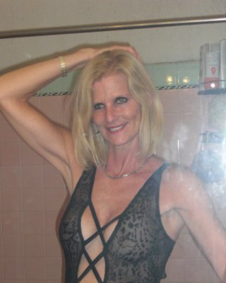 Sexy Dame
 #90170387
