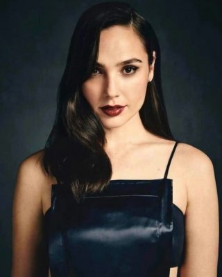 GAL GADOT PICTURES