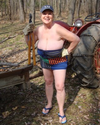 Wer ist diese reizende Dame (bitte kommentieren oder msg mich)
 #80490299
