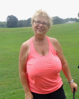 Wer ist diese reizende Dame (bitte kommentieren oder msg mich)
 #80490305