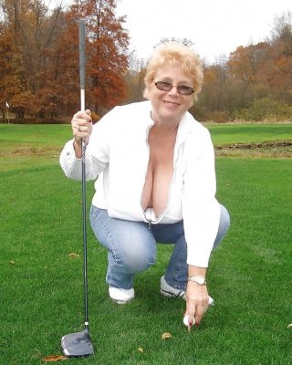 Wer ist diese reizende Dame (bitte kommentieren oder msg mich)
 #80490323