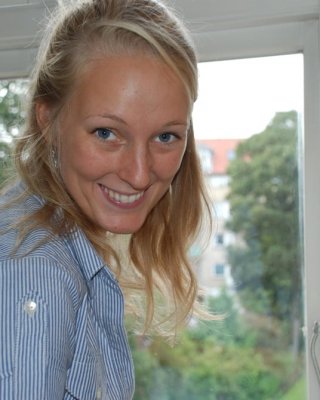 Blondinen
 #95730371