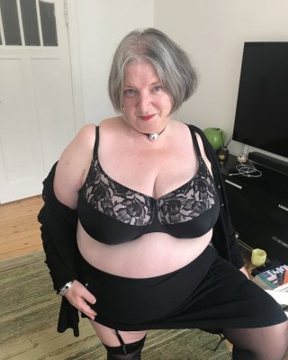 Chris44g ann summers schwarze Strümpfe & Strapse
 #106666453