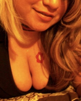 Titten
 #99359008