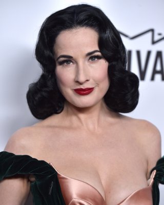 Dita Von Teese Sexy