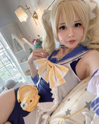Fraulein Milk nackt #108797338