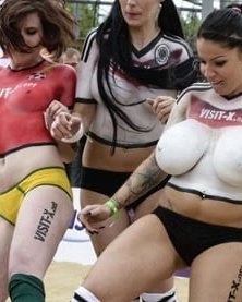 Nackt wm
 #89867068