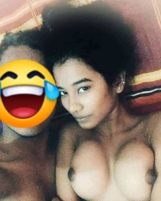 Desi junge Mädchen Teil 2 zufällige Klicks
 #81058063