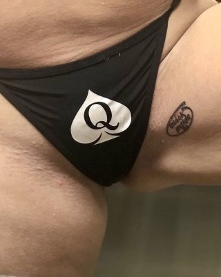 Qos Kleidung und qos Tattoos
 #96750345