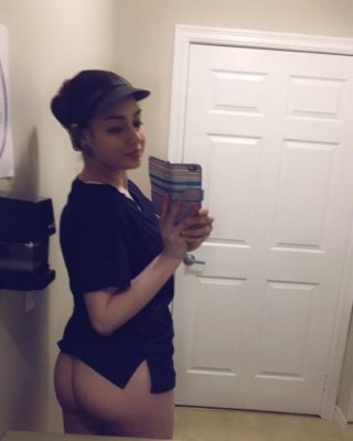 Amelia m
 #92873111