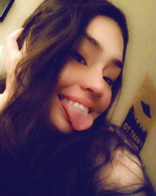 Amelia m
 #92873138