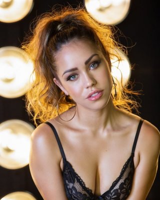 Wunderschönes Babe Alina
 #102786214