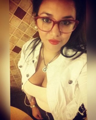 Raquel
 #98478255
