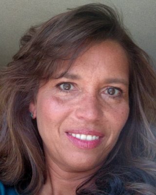 Verheiratete Frau
 #101063531