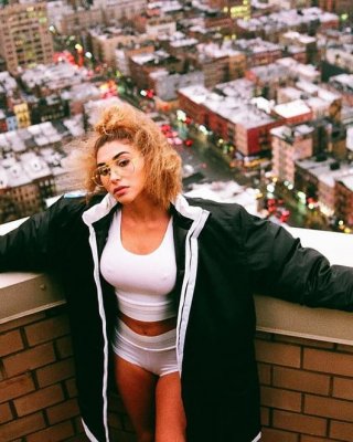 Chantel jeffries (ceejay)
 #89533214