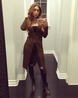 Chantel jeffries (ceejay)
 #89533223