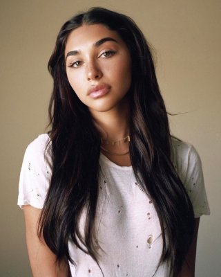 Chantel jeffries (ceejay)
 #89533232