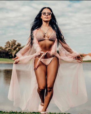 Zelina Vega wwe #105569953