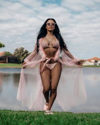 Zelina Vega wwe #105569976