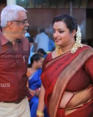 Swapna riesige Brüste malayalee kerala Frau desi indisch
 #90589635