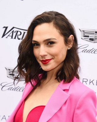 Gal Gadot Fit As Fuck 2