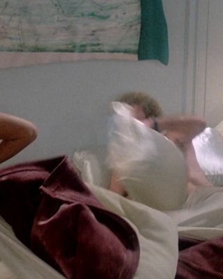 Kelly LeBrock nackt #108339525