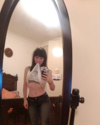 Heiße Mama karolina von moletai
 #105408140