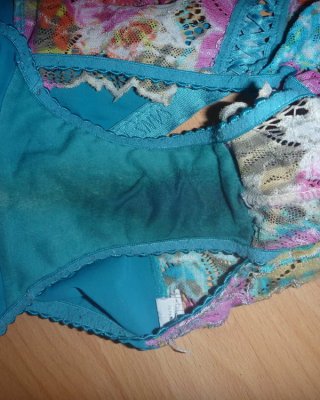 Culotte de ma femme du 23.05.2020 tous juste retiree
 #96099921