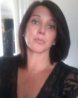 45yo uk Schlampe Mama & Lehrer katrina
 #90478372