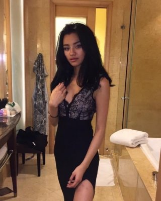 Gorgeous Indo Girl Sharon (non-nudes)