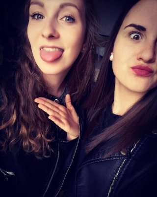 Ich liebe es, sie zu streicheln
 #103139696