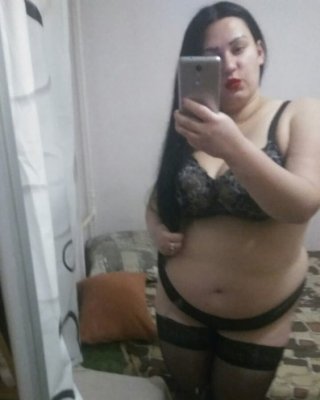 Chubby Amateur