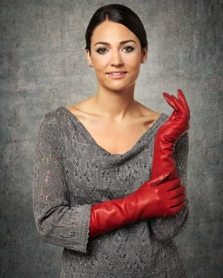 Red Leather Gloves 3 - By Redbull18