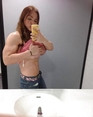 Tabbyanne Sexy Muscle pics #107334233