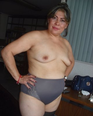 Cristina reife Schlampe
 #93002085