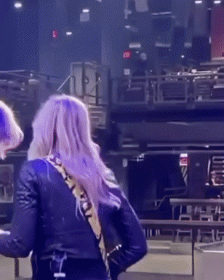 Nita Strauss Butt