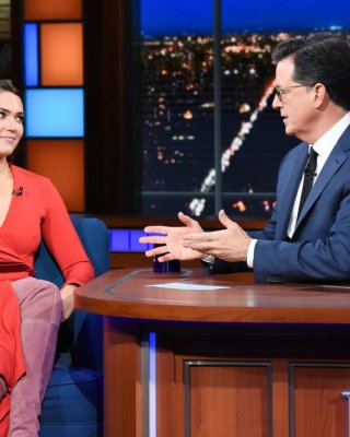 Mandy Moore - The Late Show With Stephen Colbert (6 Jun 2018