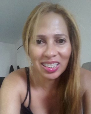 Sexy Colombian MILF