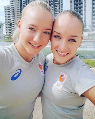Lieke& sanne wevers bilder
 #100894515