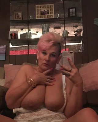 45yo single slut mom gina aus virginia
 #81672073