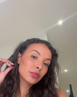 Maya Jama nackt #108724000