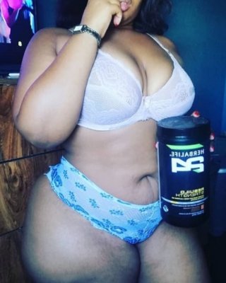 Huge Booty Wide Hip Butter Face Bbw African Pear Azah