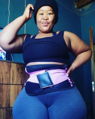 Huge Booty Wide Hip Butter Face Bbw African Pear Azah