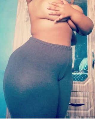 Huge Booty Wide Hip Butter Face Bbw African Pear Azah