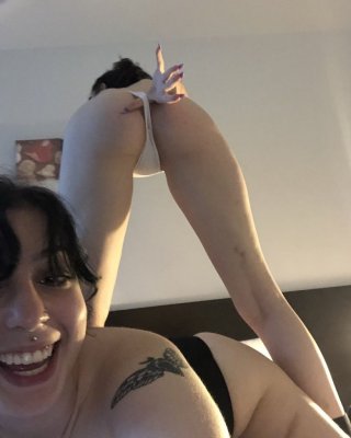 Smalltiddiedgoth nackt #108296033